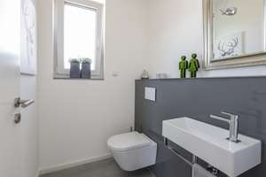 Exklusives 2,5-Raum Penthouse aus 2017 mit rd. 116 m² und toller Dachterrasse in begehrter Lage  – Die vollständige Adresse der Immobilie erhältst du vom Anbieter., 45257 Kupferdreh, Essen – Vorschaubild 8