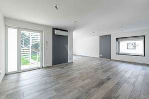 Großzügiges Zweifamilienhaus mit Gartenfreiraum – Familienleben neu erleben auf Erbpachtgrundstück – Die vollständige Adresse der Immobilie erhältst du vom Anbieter., 76189 Daxlanden, Karlsruhe – Vorschaubild 2