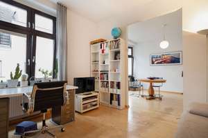 Vermietete Altbauwohnung mit Balkon im Herzen von Sülz