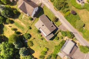 Traumblick inklusive! Zeitloses Wohnen in idyllischer Lage mit weitläufigem Gartenareal – Die vollständige Adresse der Immobilie erhältst du vom Anbieter., 57581 Katzwinkel (Sieg) – Vorschaubild 7