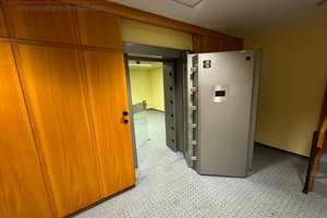 Top Preis ! Großes MFH mit Gewerbe- und Wohneinheiten im Herzen von Abenberg – Die vollständige Adresse der Immobilie erhältst du vom Anbieter., 91183 Abenberg – Vorschaubild 12