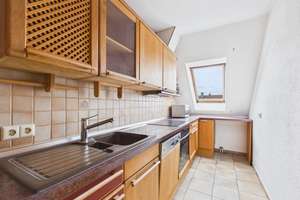 Helle Maisonette 60 m² mit Dachstudio 25 m², Balkon mit schöner Aussicht und Kfz-Stellplatz – Die vollständige Adresse der Immobilie erhältst du vom Anbieter., 70619 Heumaden, Stuttgart – Vorschaubild 7