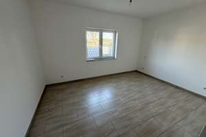 Erdgeschoss - Terrassenwohnung mit Hauscharakter -  große Terrasse & barrierearmer Eingang – Bruchhöfe 25, 47829 Gartenstadt, Krefeld – Vorschaubild 14