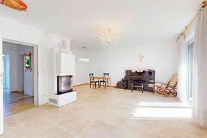 Platz für die ganze Familie – Reihenmittelhaus mit Garten, Balkon, Garage in Paderborn-Lichtenfelde – Die vollständige Adresse der Immobilie erhältst du vom Anbieter., 33100 Kernstadt, Paderborn – Vorschaubild 2