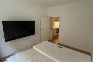 Sanierte 2 Zi.-Altbau-Whg. im Erdgeschoss (Hinterhaus) – Wrangelstr. 97 A, 20253 Hoheluft-West, Hamburg – Vorschaubild 9