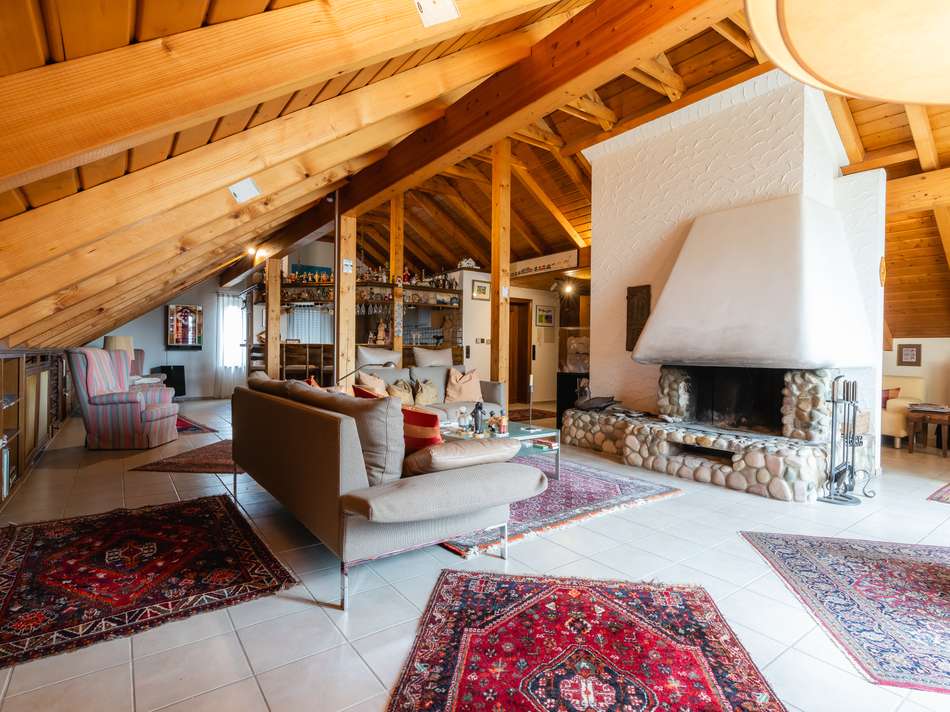 Wohnzimmer DG