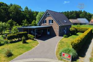 Gemeinsam leben, unabhängig wohnen – Bungalow und Einfamilienhaus im Doppelpack – Die vollständige Adresse der Immobilie erhältst du vom Anbieter., 27624 Ringstedt – Vorschaubild 3