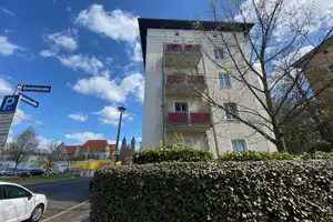 2-Zi.-WE mit Balkon u. Pkw Stellplatz in zentraler ruhiger Altstadtlage nahe Kulturhist.  Museum – Anhaltstraße 9, 39104 Magdeburg – Vorschaubild 2