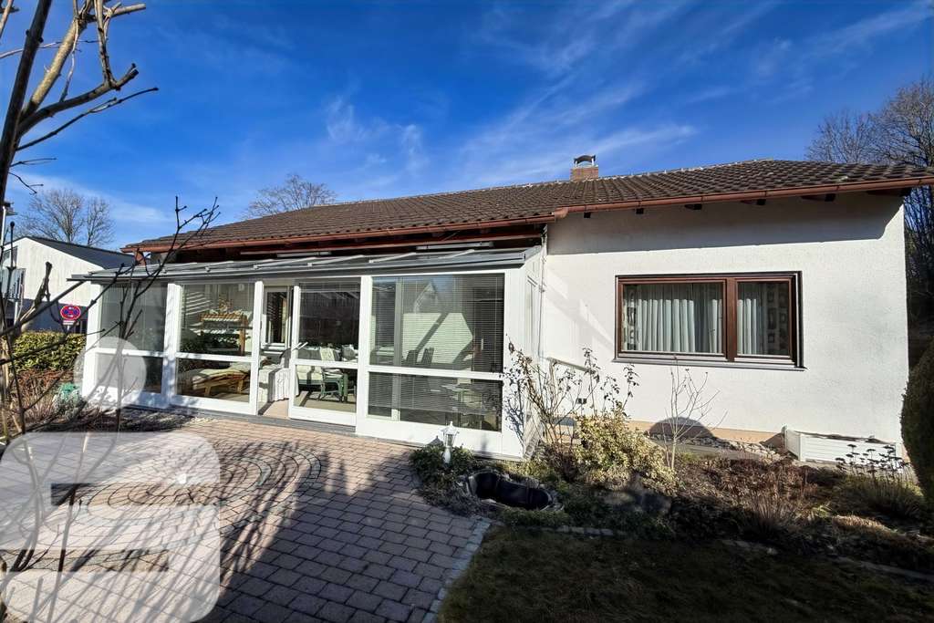 Immobilie in Neuötting - Einfamilienhaus mit Garage in Neuötting - Bild 0