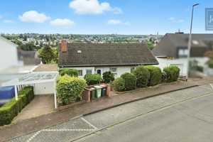 Wohnen auf einer Etage! EFH mit super Aussicht + Souterraineinheit & Ausbaureserve in Finthen – Mainz – Vorschaubild 2
