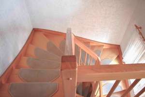Großzügiges Zweifamilienhaus mit Doppelgarage, Sauna, Kachelofen, Wintergarten, Terrasse Balkon – Die vollständige Adresse der Immobilie erhältst du vom Anbieter., 74889 Sinsheim – Vorschaubild 13