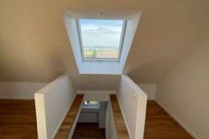 Wunderschöne, modernisierte Maisonette-Wohnung – 60435 Berkersheim, Frankfurt am Main – Vorschaubild 8