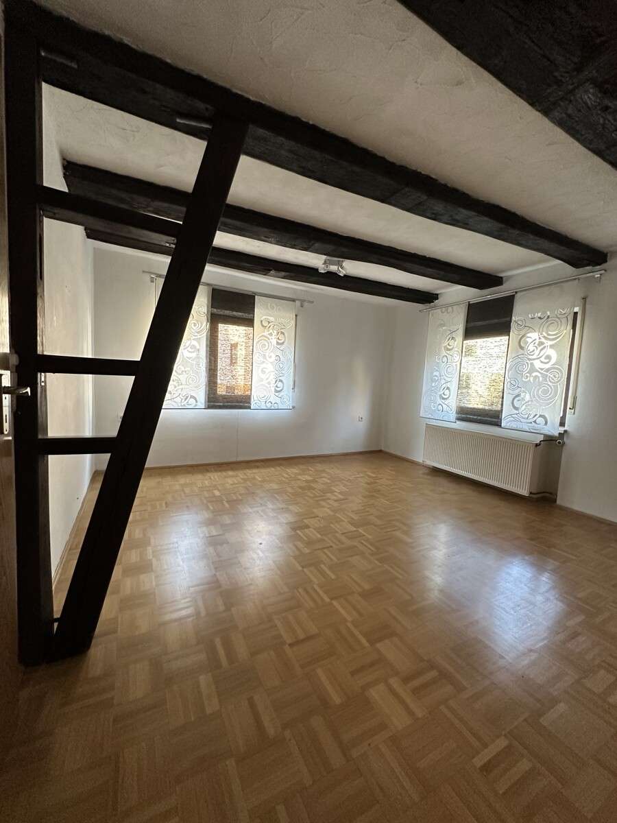 Immobilie in Schöntal - Charaktervoller Hof mit Haus, Garage und Nebengebäuden! - Bild 7