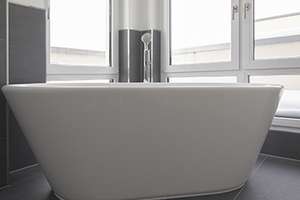 COOL DURCH DEN SOMMER * Neubau * EINBAUKÜCHE * Penthouse * Terrasse * Deckenkühlung * 10/26