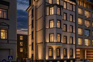 Exklusives DG-Maisonette-Refugium mit Skyline-Blick und Dachloggia