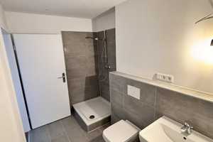 Frisch sanierte 4-Zimmer Wohnung mit im Grünen! – Klerschweg 11, 50968 Köln – Vorschaubild 9