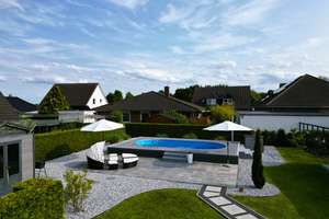 Modernes Einfamilienhaus mit Gästehaus, Pool & Traumgarten – Einziehen & Wohlfühlen! – Die vollständige Adresse der Immobilie erhältst du vom Anbieter., 23858 Wesenberg – Vorschaubild 9