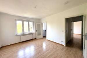 2-Zimmerwohnung nahe Volkspark Friedrichshain (bezugsfrei) - provisionsfrei! – Petersburger Straße 20, 10249 Friedrichshain, Berlin – Vorschaubild 2