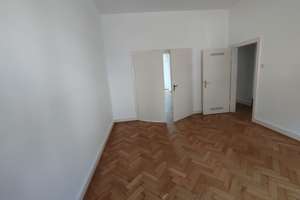 Helle, renovierte 2-Zimmer-Wohnung mit Parkett in Duisburg-Neudorf – Sternbuschweg 16, 47057 Neudorf-Nord, Duisburg – Vorschaubild 14