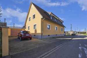 Großes Zweifamilienhaus mit Einliegerwohnung, Garagen, Hof und Garten in 79211 Denzlingen – Emmendingen (Kreis) – Vorschaubild 4