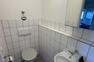2 Zimmer-Wohnung mit Aufzug, Wintergarten, Tiefgaragenplatz und Blick zum Neckar + Fernsehturm – Die vollständige Adresse der Immobilie erhältst du vom Anbieter., 70376 Neckarvorstadt, Stuttgart – Vorschaubild 7
