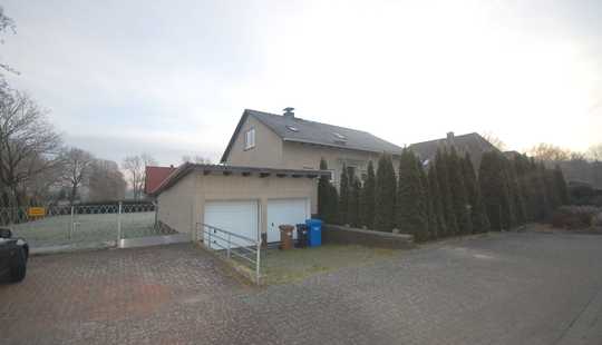 Bild von Einfamilienhaus mit Baugrundstück in Rolfsbüttel