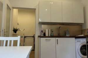 Ruhige Altbauwohnung mit Charakter - Haidhausen, von Privat  – Die vollständige Adresse der Immobilie erhältst du vom Anbieter., 81476 Steinhausen, München – Vorschaubild 3