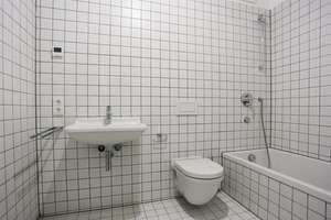 Stylische Wohnung -wahlweise mit 3 oder 4 Zimmern- in Berlin-Mitte (WG-geeignet) – George-Stephenson-Straße 14, 10557 Moabit, Berlin – Vorschaubild 10