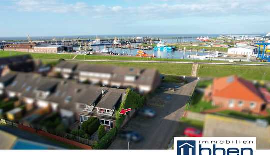 Bild von Reihenendhaus mit zwei Ferienwohnungen in Top-Lage am Norddeicher Hafen!