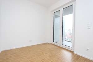 Sonniges 1-Zimmer-Apartment mit Balkon in Schwabing! – Leopoldstraße 204, 80804 Neufreimann, München – Vorschaubild 4