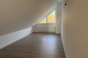 Frisch renoviert: 3-Zimmer-Wohnung mit Balkon und EBK – Schloßfeld 143a, 48308 Senden – Vorschaubild 12