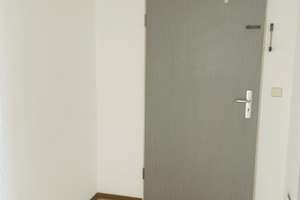 Gepflegte 2-Zimmer-Wohnung mit TG-Stellplatz in zentraler Lage in Fürth – Sonnenstraße 11, 90763 Nördliche Südstadt, Fürth – Vorschaubild 10