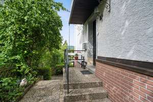 Kapitalanleger aufgepasst! Ruhige Lage mit tollem Ausblick in Bad Ems! – Die vollständige Adresse der Immobilie erhältst du vom Anbieter., 56130 Bad Ems – Vorschaubild 3