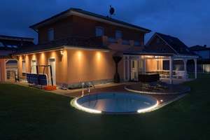 Mediterrane Stadtvilla mit Rundpool & Luxus-Whirlpool: Wohnen, wo Qualität und Freizeit zuhause sind – Die vollständige Adresse der Immobilie erhältst du vom Anbieter., 38448 Brackstedt, Wolfsburg – Vorschaubild 1