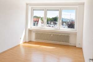 **SENKELBACH** Teilsanierte und lichtdurchflutete 1 ZKB- Wohnung Nähe Innenstadt – Wertachstraße 13, 86153 Rechts der Wertach, Augsburg – Vorschaubild 3