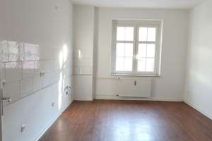 ** Großzügige 2-Zi-Altbauwohnung mit geräumiger Wohnküche im beliebten Luisenhof ** – 45145 Frohnhausen, Essen – Vorschaubild 11