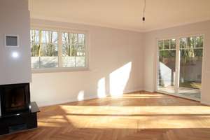 Schöne, geräumige vier Zimmer Wohnung mit dem Garten in Düsseldorf, Ludenberg – Bergische Landstr 334, 40629 Ludenberg, Düsseldorf – Vorschaubild 9