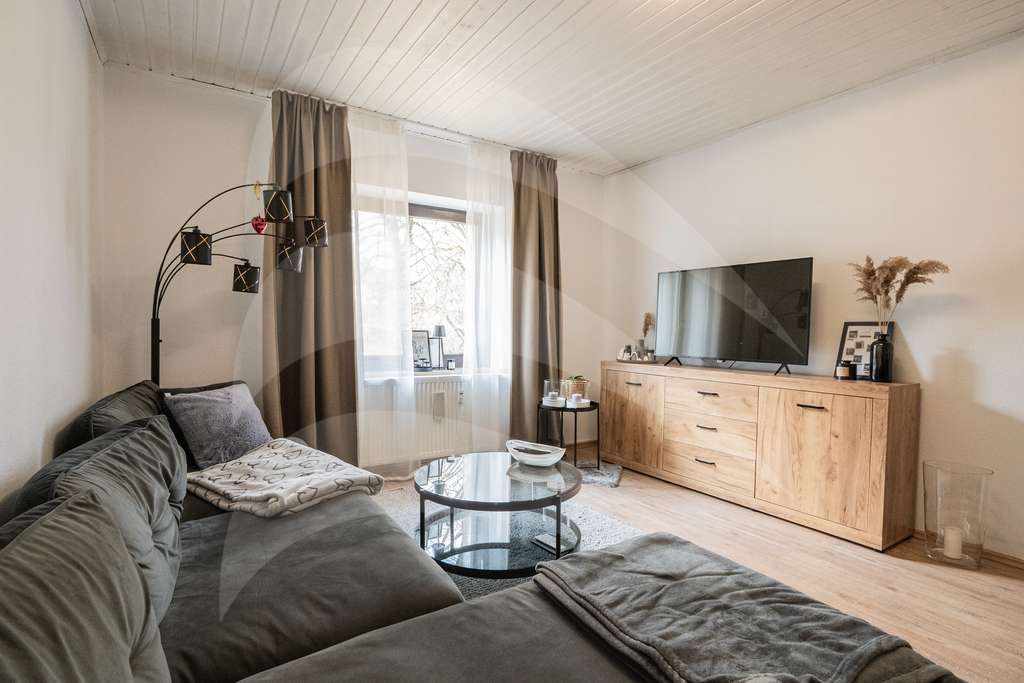 Immobilie in Neureichenau - Mehrfamilienhaus mit vielseitigen Nutzungsmöglichkeiten - Bild 2