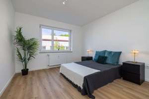 Frisch sanierte 4-ZKB mit Balkon & separatem WC in ruhiger Lage – Provisionsfrei – Hirblingerstraße  158c, 86156 Oberhausen-Süd, Augsburg – Vorschaubild 4