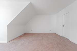 Exklusive Maisonette mit traumhafter Sonnenterrasse in begehrter Lage – Die vollständige Adresse der Immobilie erhältst du vom Anbieter., 40474 Golzheim, Düsseldorf – Vorschaubild 23