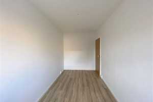 IDEAL FÜR ZWEI! Solide 3 Zimmer Wohnung in grüner und ruhiger Wohnlage. – Liddy-Ebersberger-Straße 21, 9127 Chemnitz – Vorschaubild 7