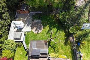 Grün wohin das Auge reicht: Dreifamilienhaus mit 5 Stellplätzen und Gartenreich auf ca. 824 m² – Die vollständige Adresse der Immobilie erhältst du vom Anbieter., 70565 Rosental, Stuttgart – Vorschaubild 13
