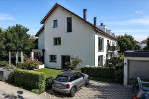 Großzügiges Reihenhaus mit Topausstattung! Der beste Moment für eine Besichtigung... – Pfarrer-Stain-Str. 11, 85748 Garching bei München – Vorschaubild 2