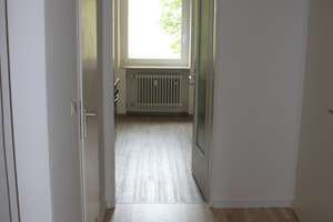 Schöne drei Zimmer Wohnung in München, Bogenhausen – Regina-Ullmann-Straße 43, 81927 Johanneskirchen, München – Vorschaubild 2