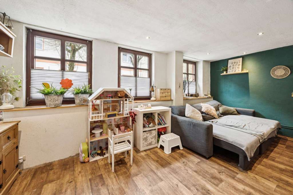 Immobilie in Tessin - Fachwerkhaus mit viel Platz und Gestaltungsspielraum – Wohnen für Individualisten in Tessin - Bild 4