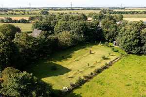 Repräsentatives Landhaus mit Haupt- und Einliegerwohnung sowie Nebengebäuden in schöner Ortsrandlage – Nordfriesland (Kreis) – Vorschaubild 10