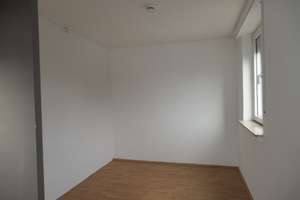 Schönes und helles Dachgeschoß-Appartment in 3-Fam.-Haus - Köln-Weiden, Schulstr (Rhein-Center-Nähe) – Schulstraße 46, 50858 Weiden, Köln – Vorschaubild 6