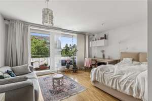 Helle 1-Zimmer Wohnung mit Balkon im 2. OG in Obersendling