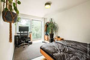 Großzügiges 7-Zimmer-Reihenmittelhaus mit weiterem Ausbaupotenzial und Einzelgarage – Die vollständige Adresse der Immobilie erhältst du vom Anbieter., 81539 Obergiesing, München – Vorschaubild 15