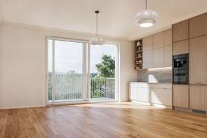 Helle und luxuriöse 3-Zimmer Neubauwohnung im 3.OG des Gartenhauses